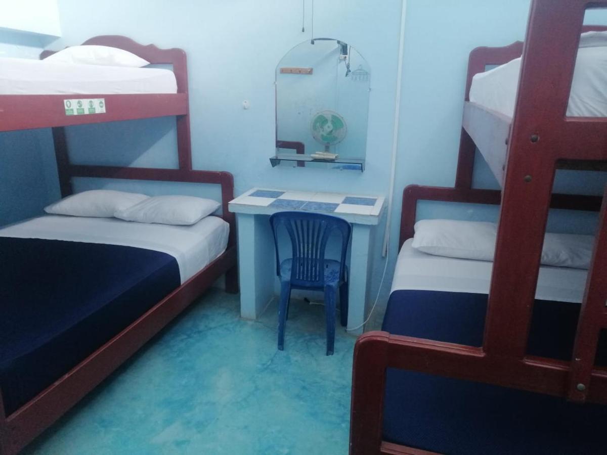 Hostal Aruba Atacames Phòng bức ảnh